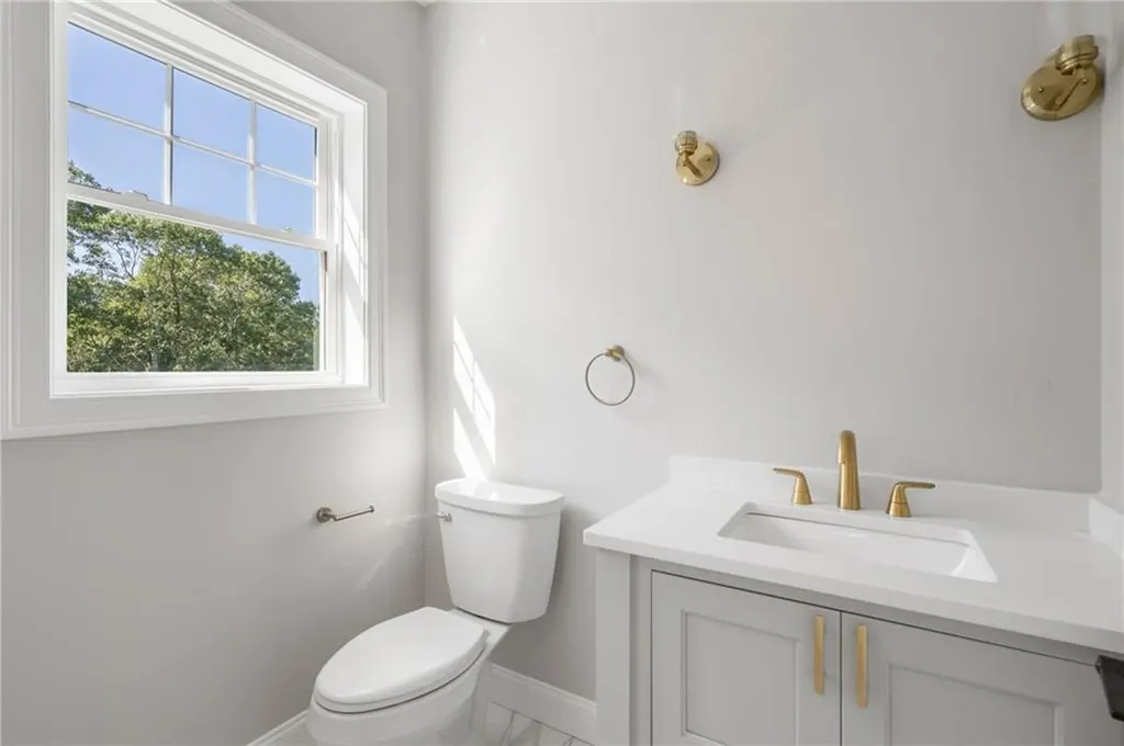 5 Vera Drive Smithfield RI 02917