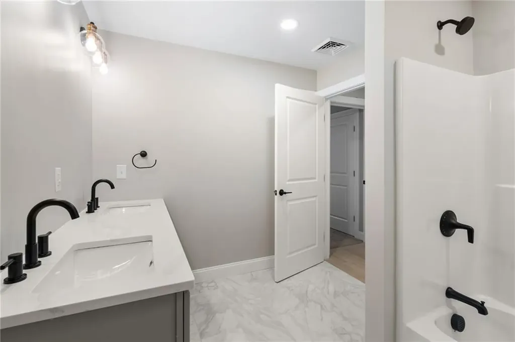 5 Vera Drive Smithfield RI 02917