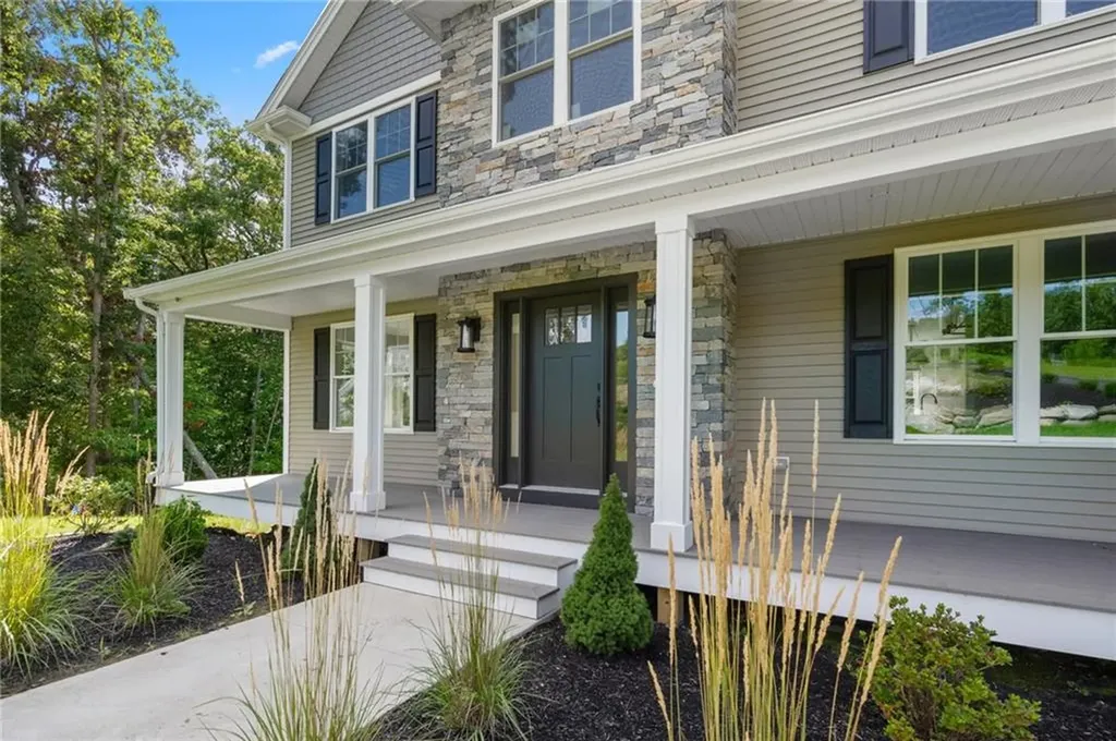 5 Vera Drive Smithfield RI 02917