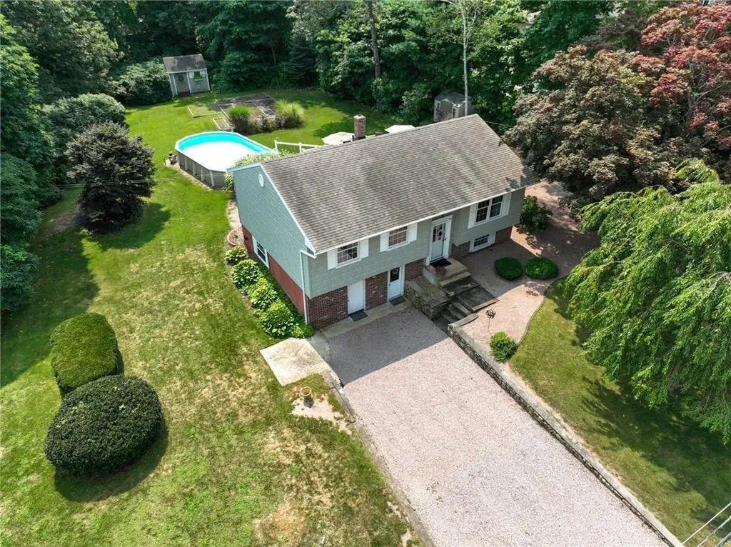9 Branberry Drive Westerly RI 02891