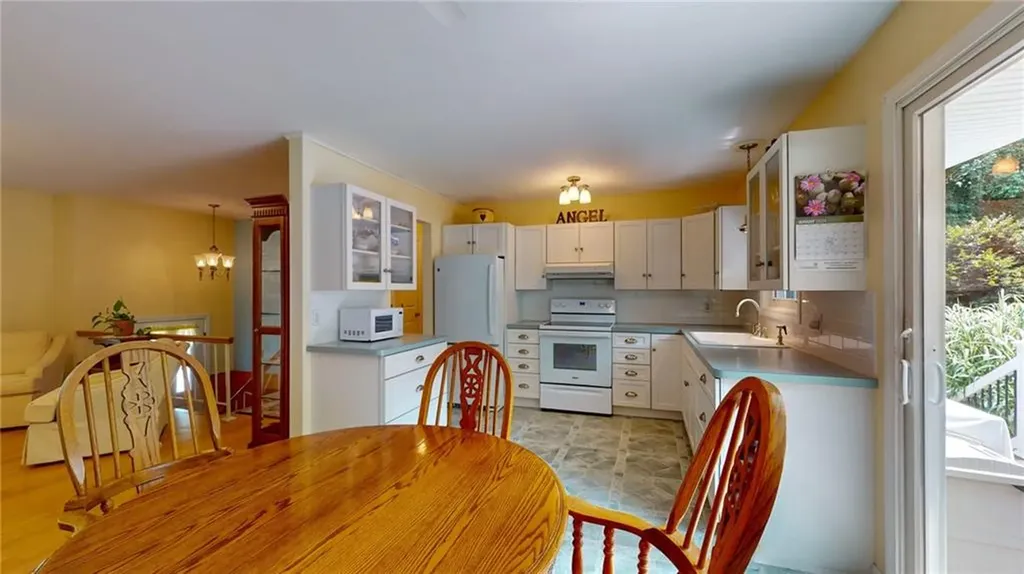 9 Branberry Drive Westerly RI 02891