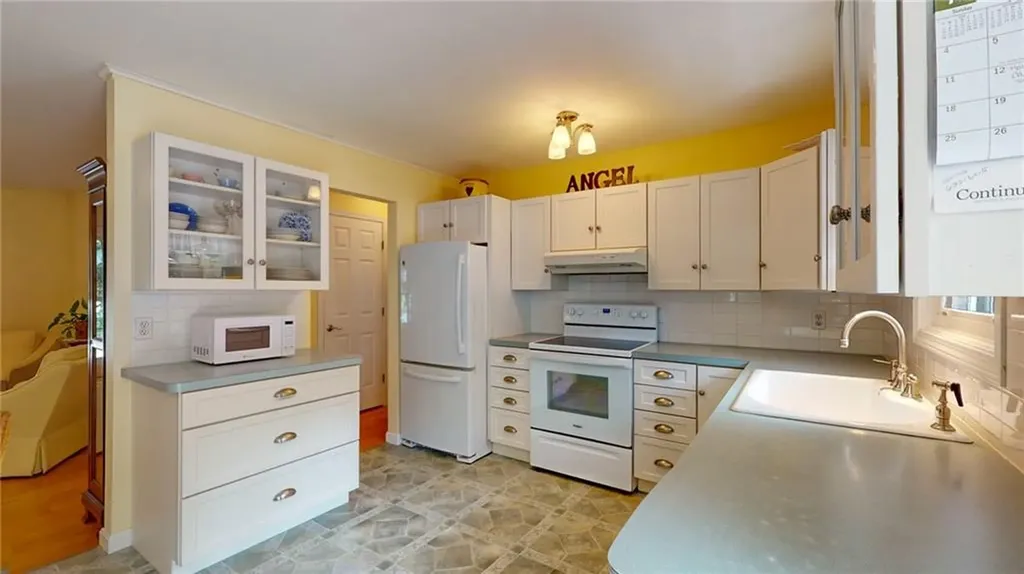 9 Branberry Drive Westerly RI 02891