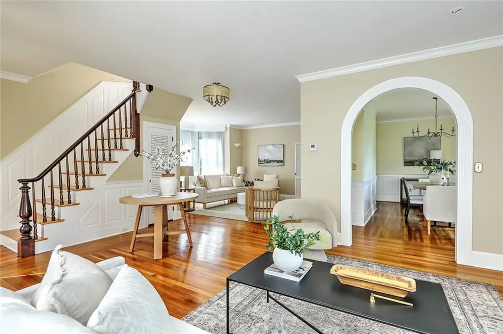 80 New Meadow Road Barrington RI 02806