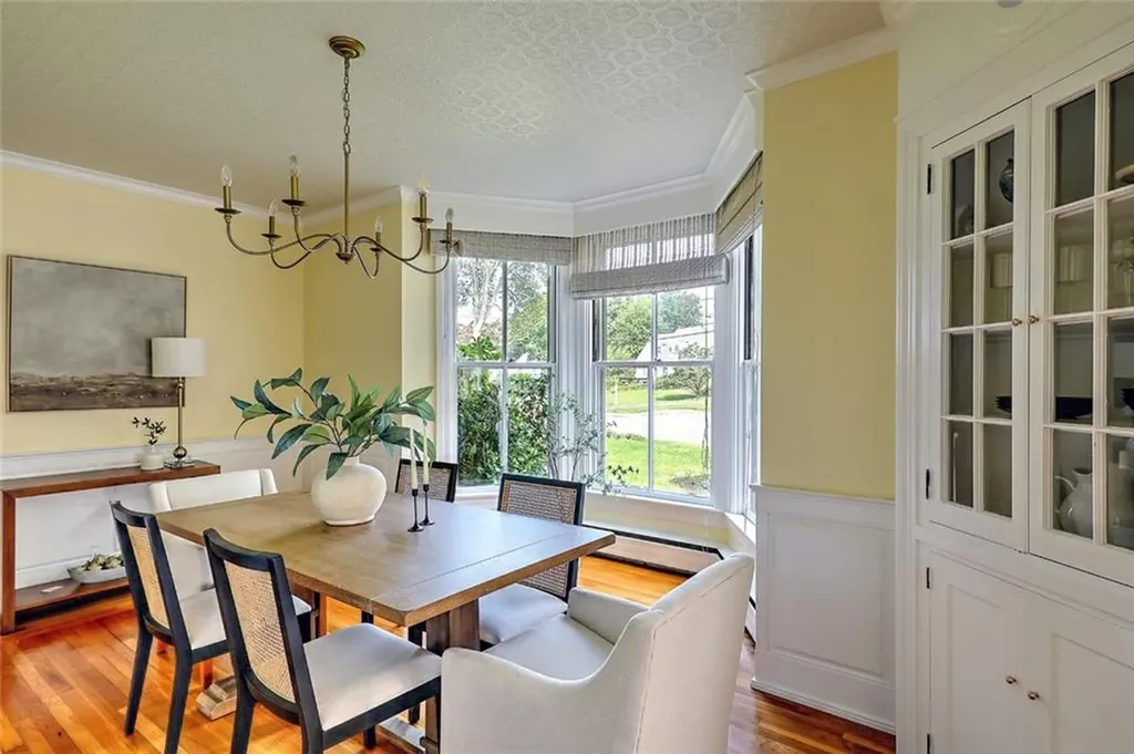 80 New Meadow Road Barrington RI 02806