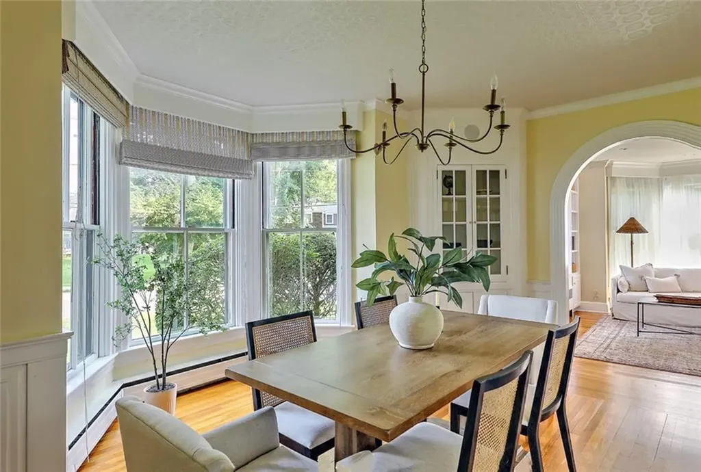 80 New Meadow Road Barrington RI 02806