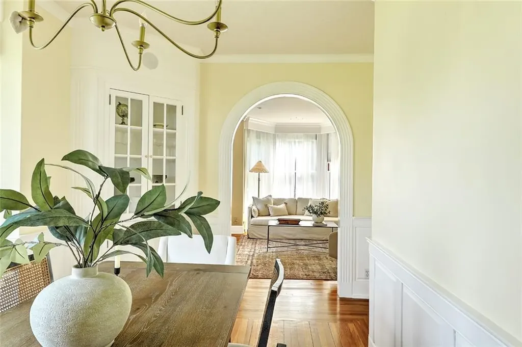 80 New Meadow Road Barrington RI 02806