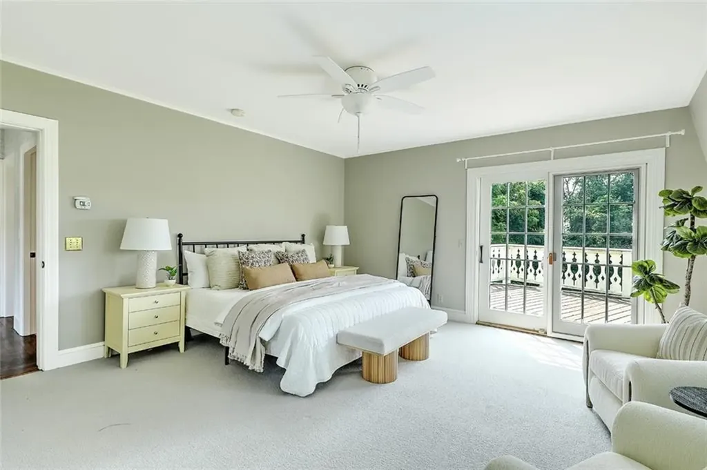 80 New Meadow Road Barrington RI 02806