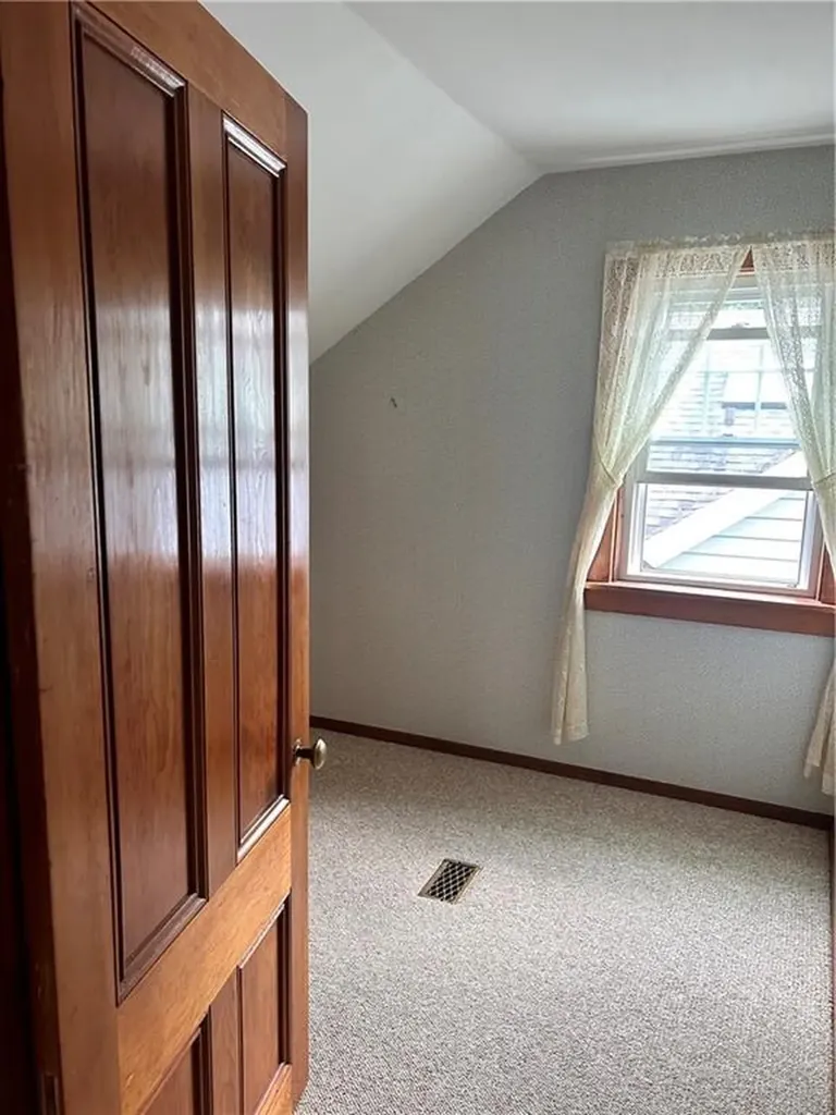 60 Oswald Street Pawtucket RI 02861