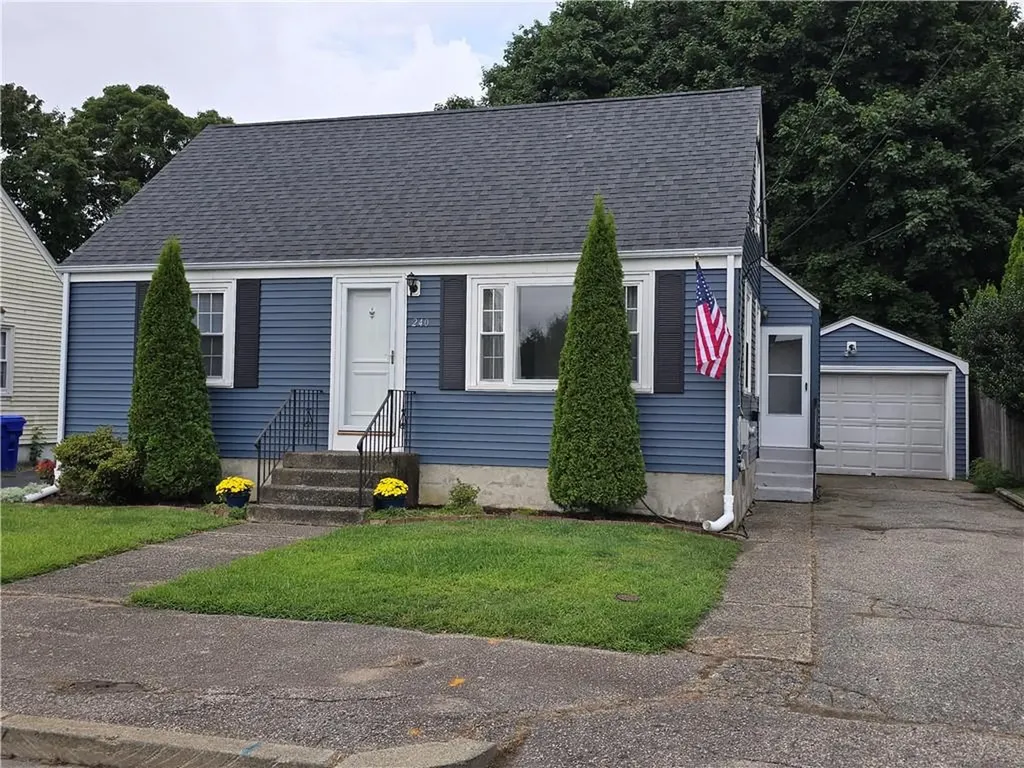 240 Clews Street Pawtucket RI 02861