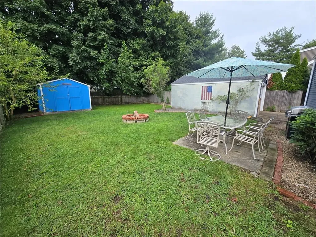 240 Clews Street Pawtucket RI 02861