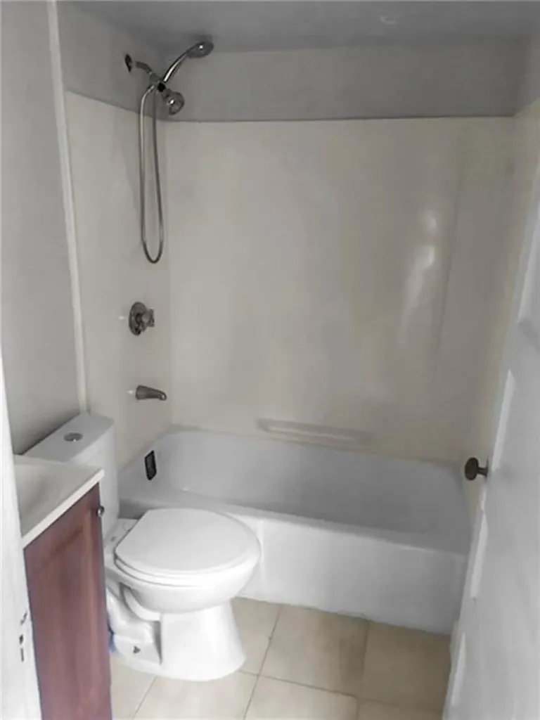 299 Lowden Street Pawtucket RI 02860