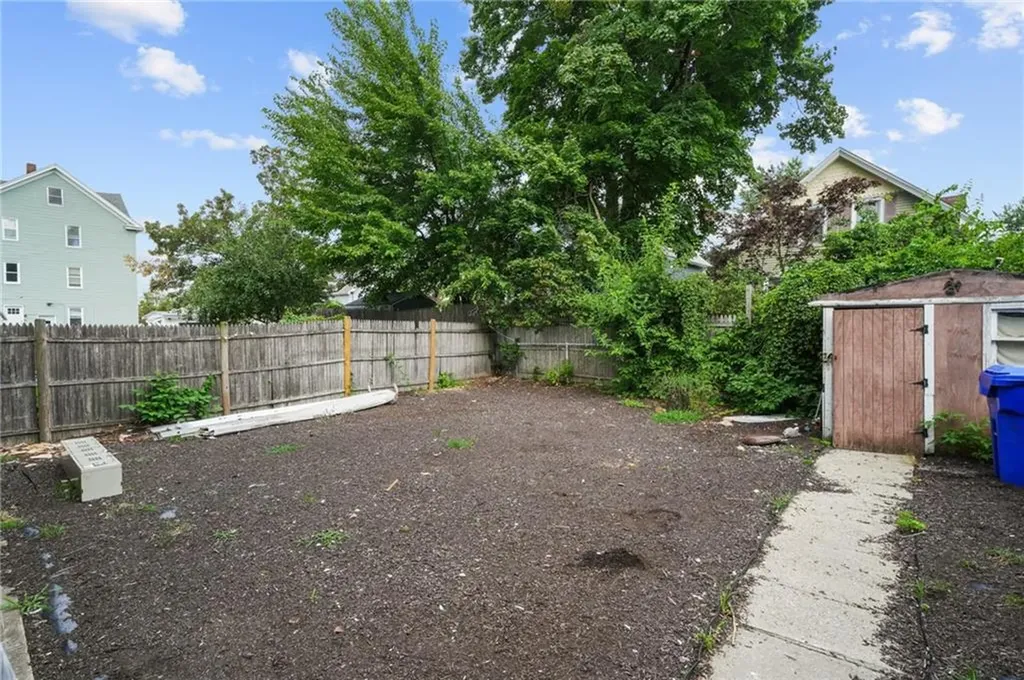 299 Lowden Street Pawtucket RI 02860