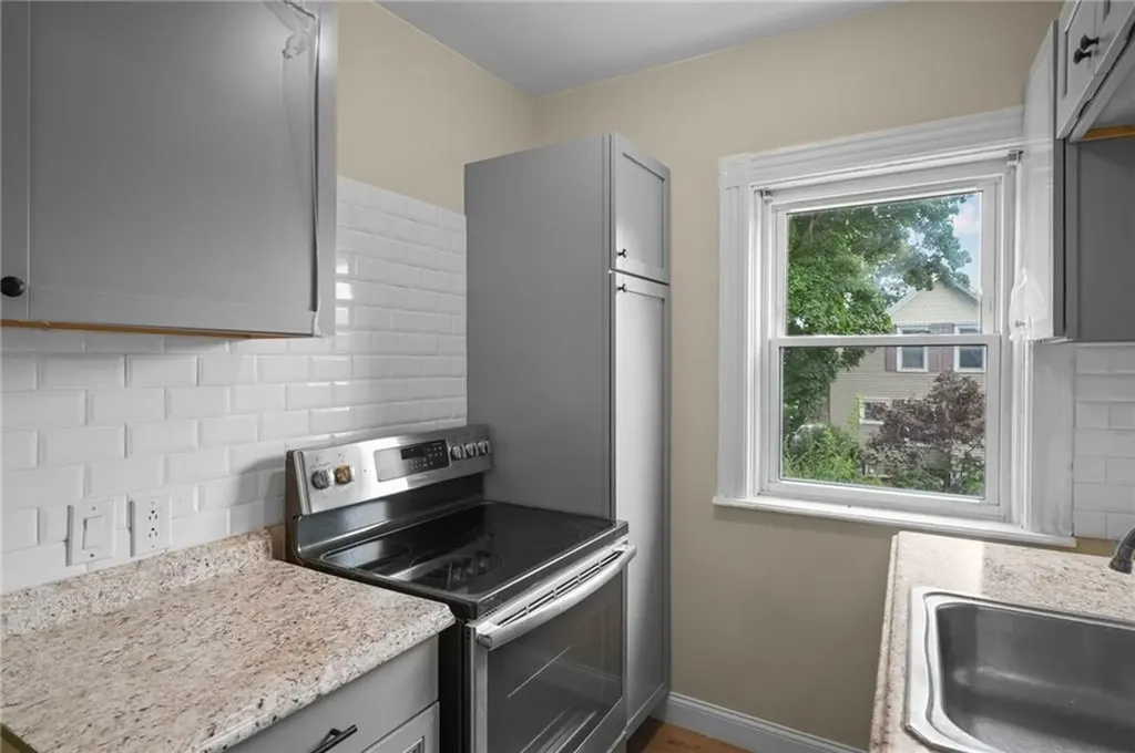 299 Lowden Street Pawtucket RI 02860