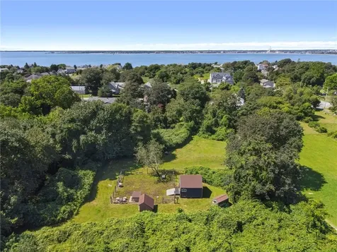 449 Sconticut Neck Road Fairhaven MA 02719