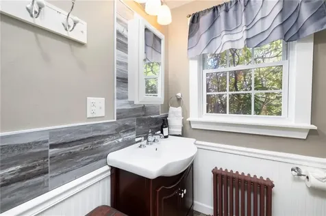 449 Sconticut Neck Road Fairhaven MA 02719