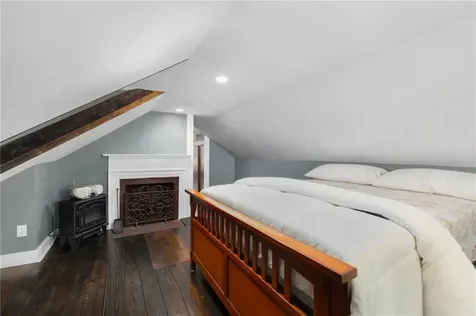 449 Sconticut Neck Road Fairhaven MA 02719