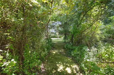 449 Sconticut Neck Road Fairhaven MA 02719