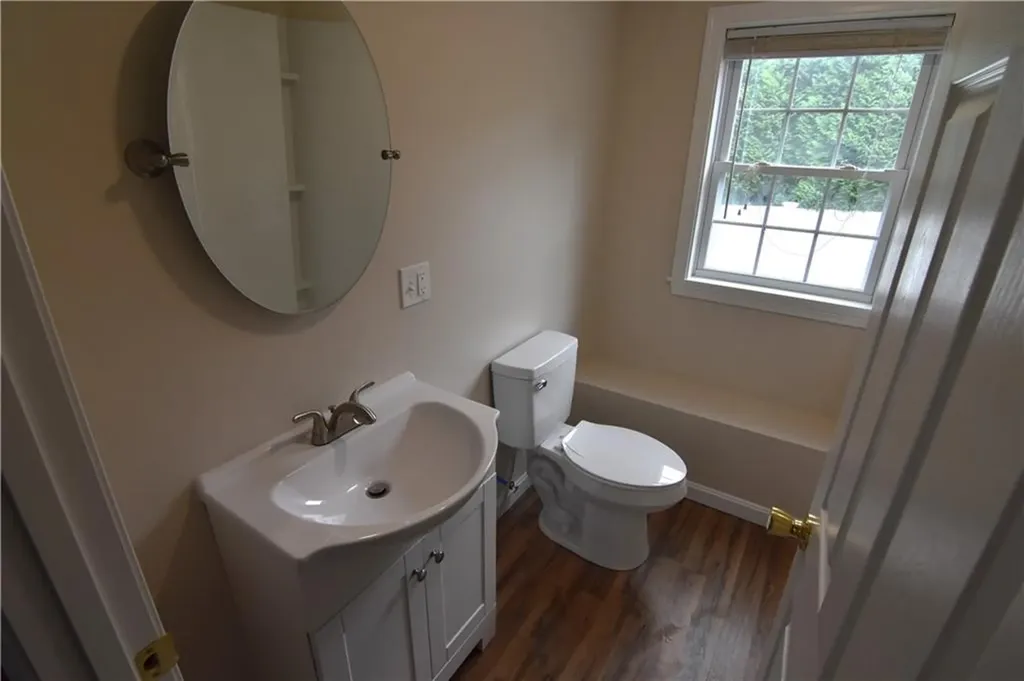 21 Breakneck Hill Road Lincoln RI 02865
