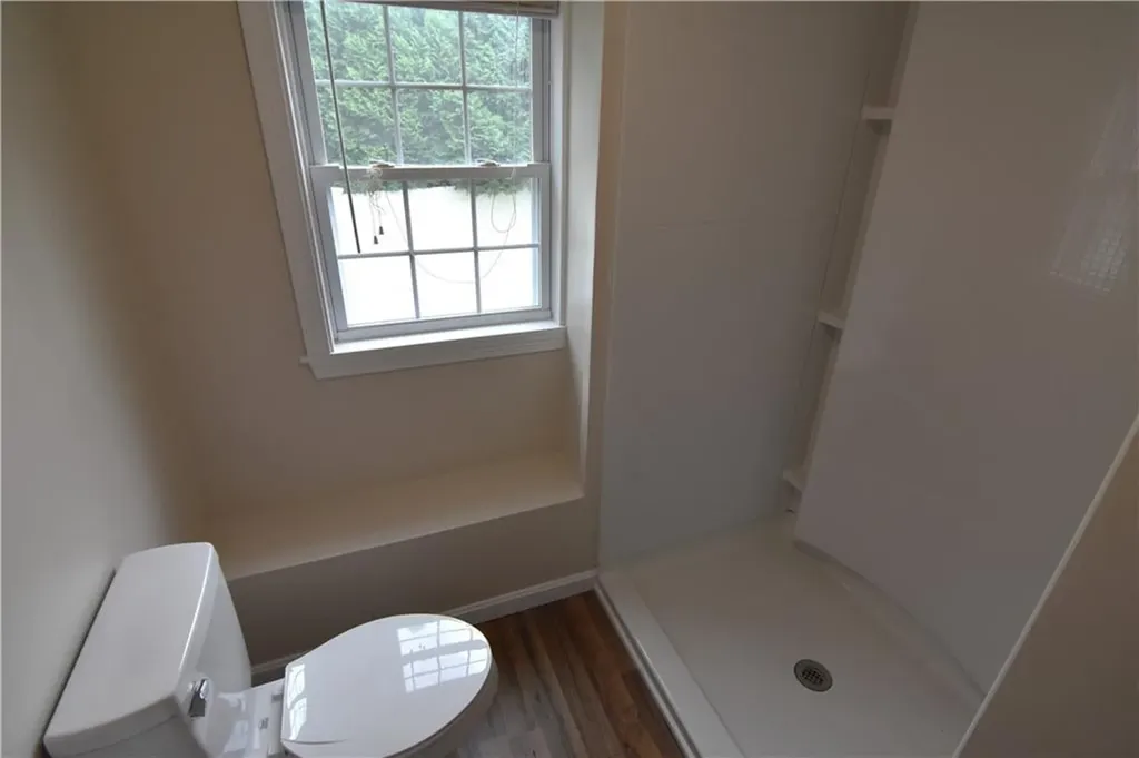 21 Breakneck Hill Road Lincoln RI 02865
