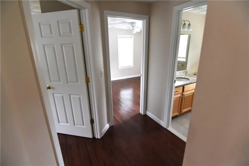 21 Breakneck Hill Road Lincoln RI 02865