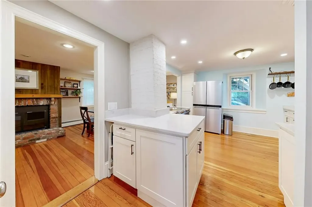 18 Stillwater Road Smithfield RI 02917
