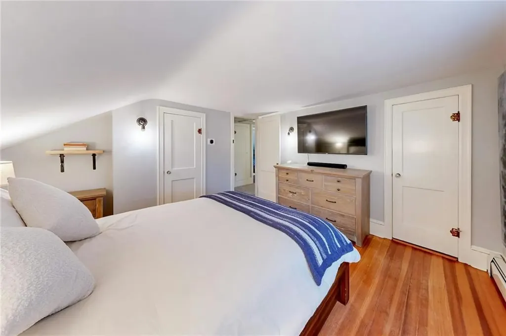 18 Stillwater Road Smithfield RI 02917