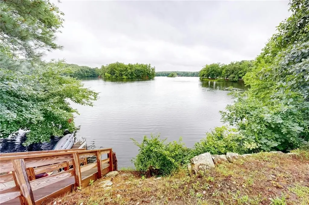 18 Stillwater Road Smithfield RI 02917