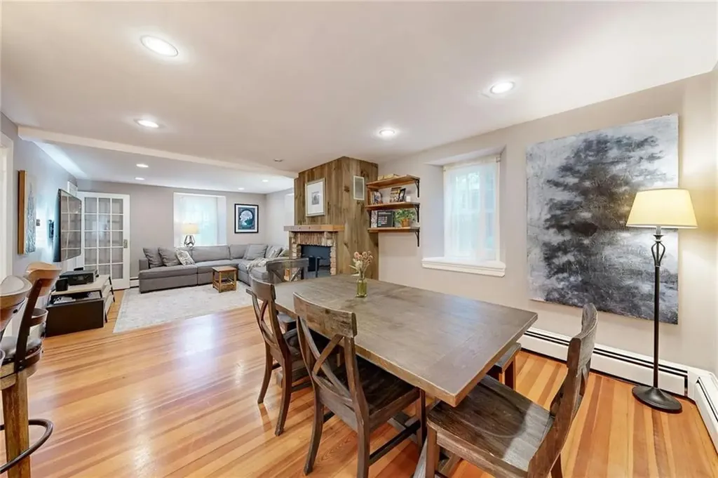 18 Stillwater Road Smithfield RI 02917