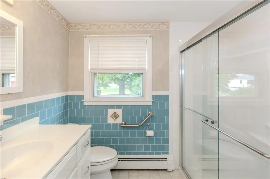 39 Irving Street North Providence RI 02904