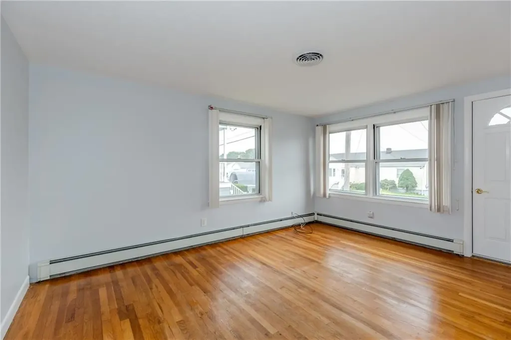39 Irving Street North Providence RI 02904