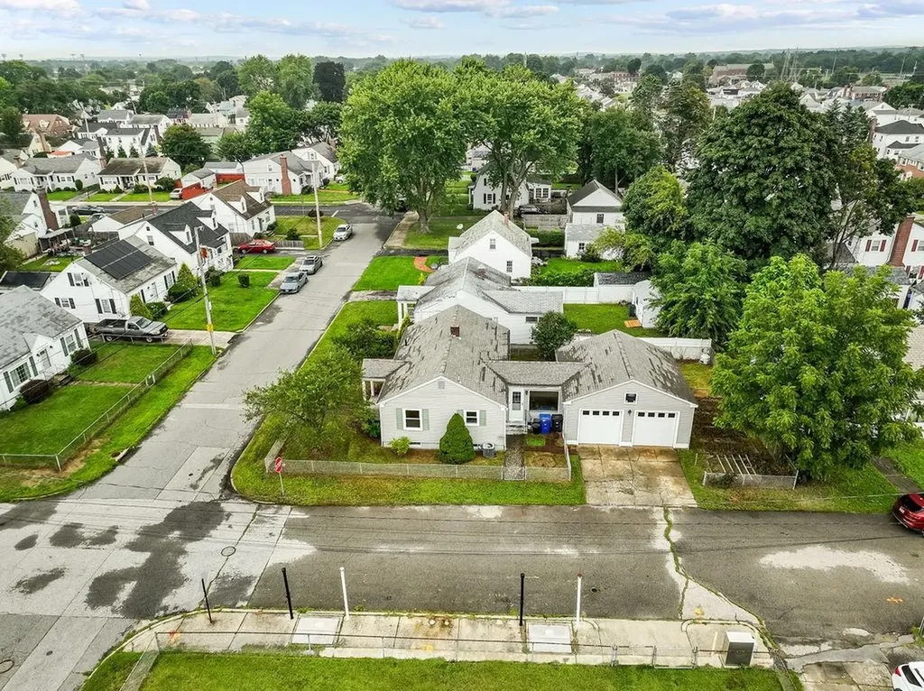 50 Manistee Street Pawtucket RI 02861
