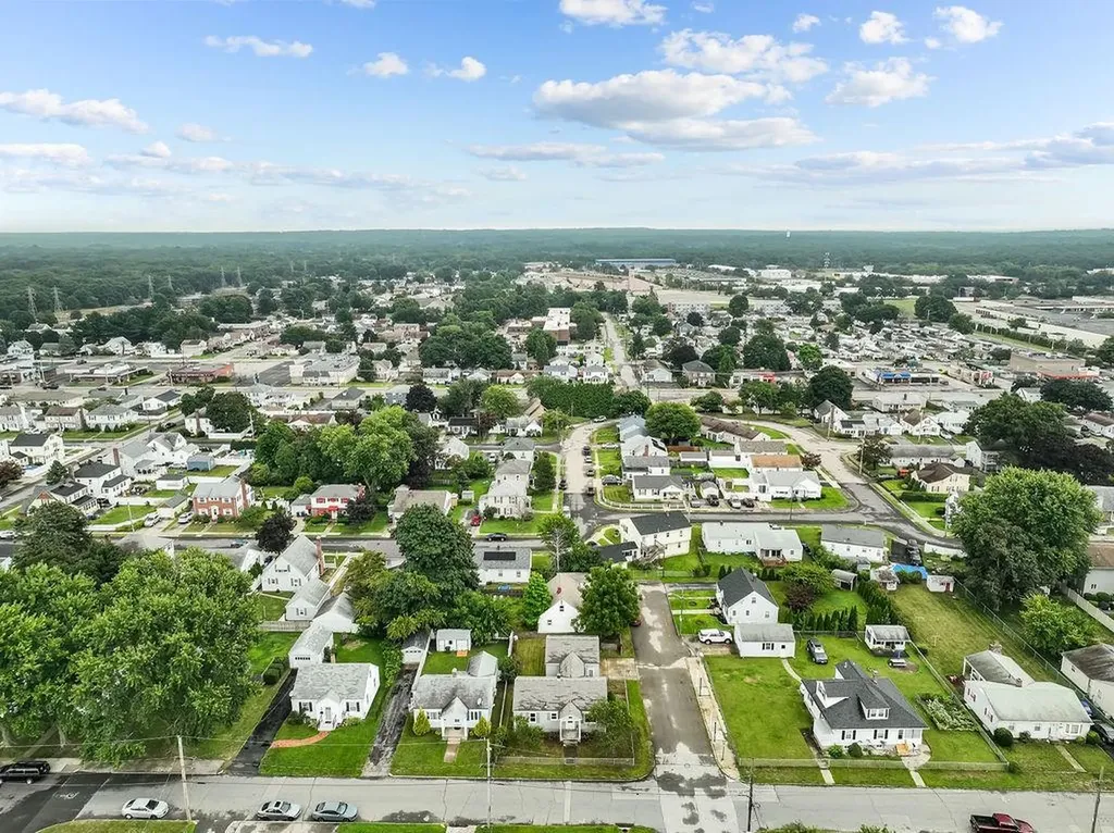 50 Manistee Street Pawtucket RI 02861