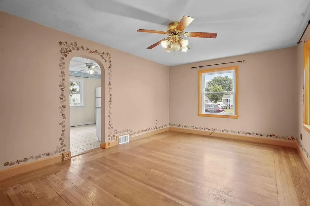 50 Manistee Street Pawtucket RI 02861