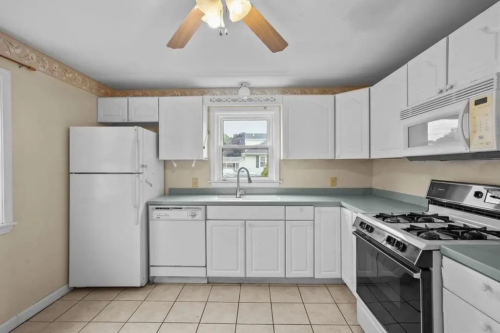 50 Manistee Street Pawtucket RI 02861