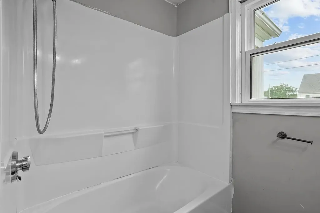 50 Manistee Street Pawtucket RI 02861