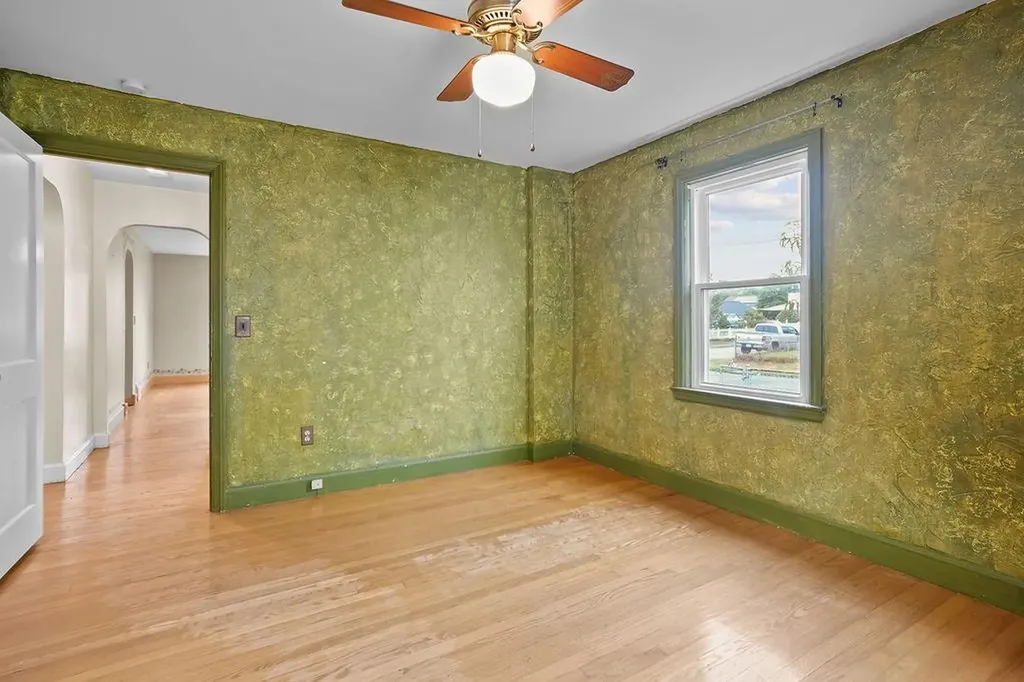 50 Manistee Street Pawtucket RI 02861