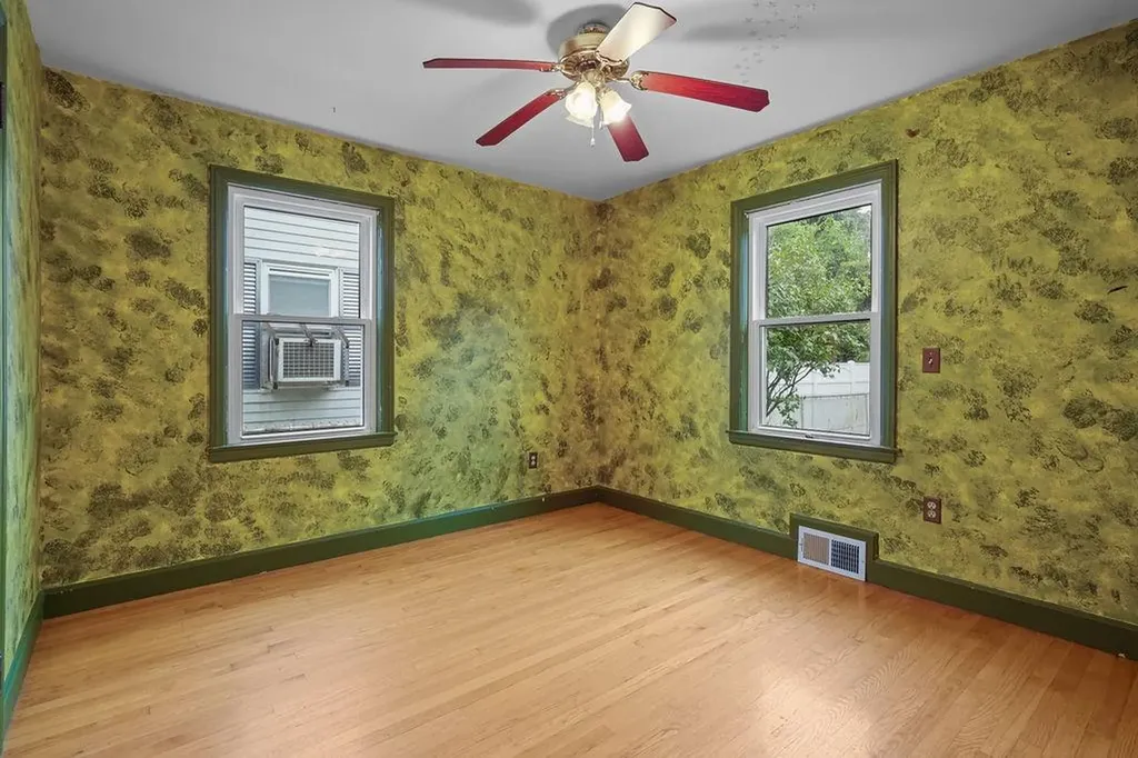 50 Manistee Street Pawtucket RI 02861