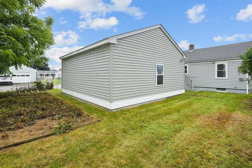 50 Manistee Street Pawtucket RI 02861