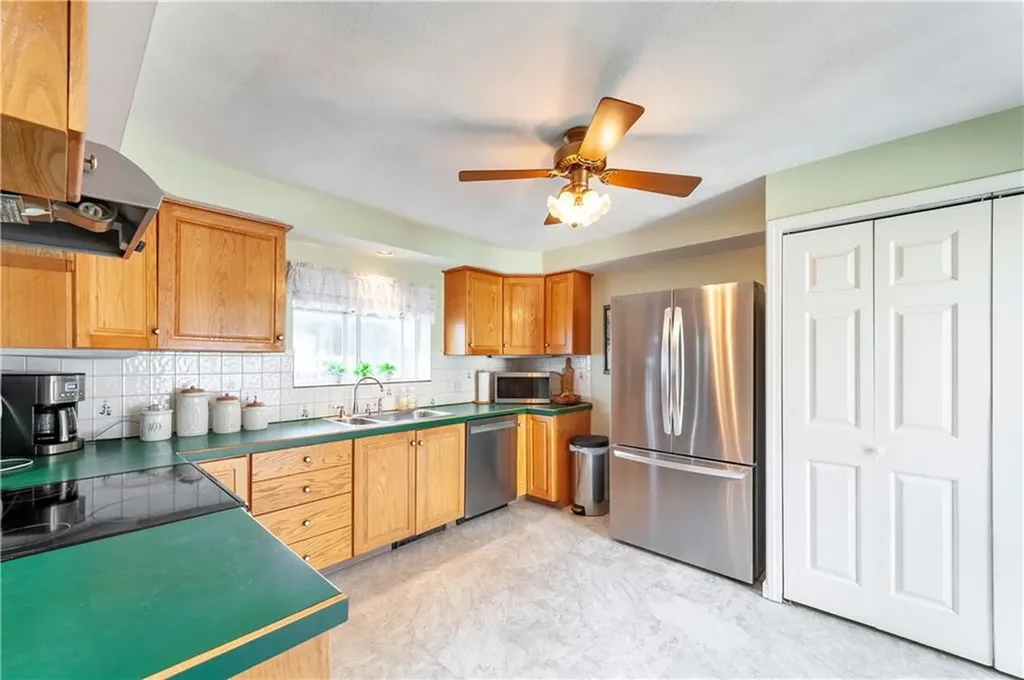 91 Oswald Street Pawtucket RI 02861