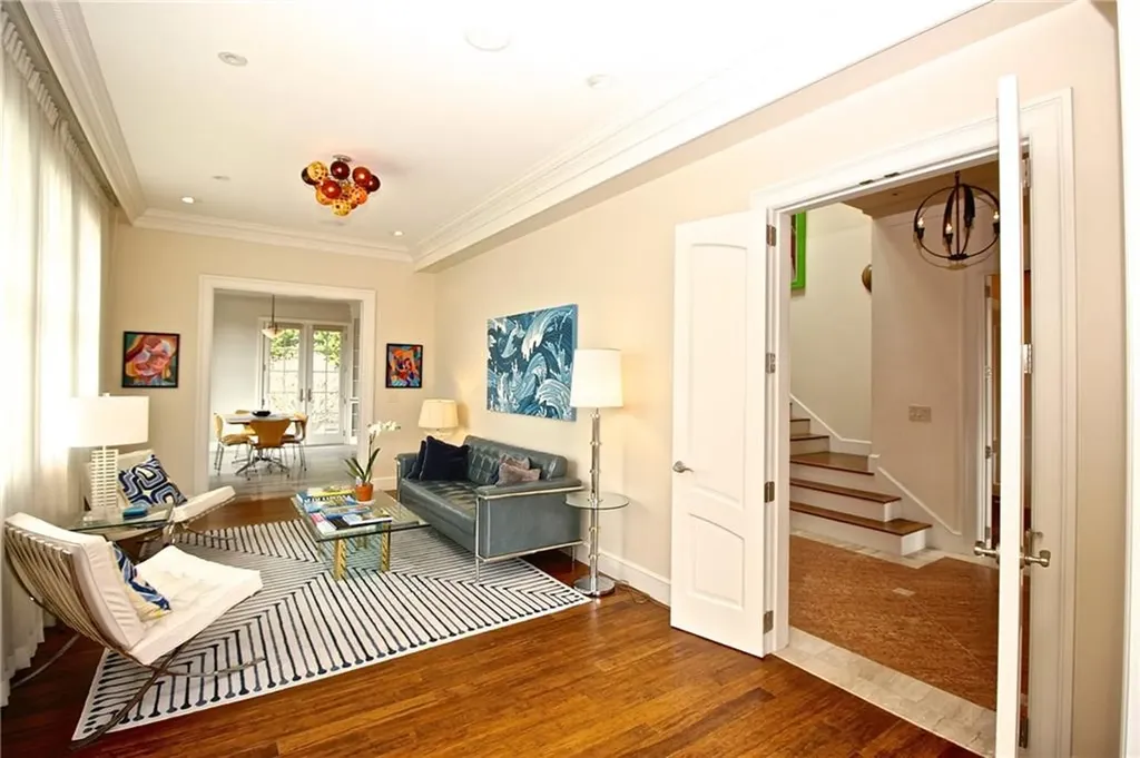 203 Coggeshall Avenue Newport RI 02840