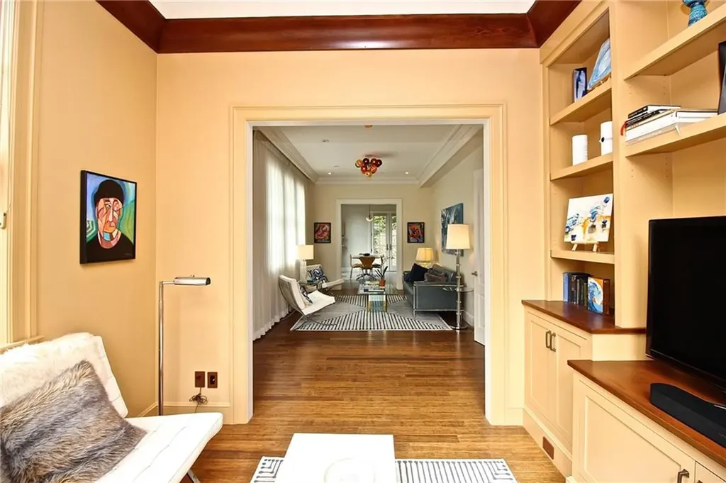 203 Coggeshall Avenue Newport RI 02840