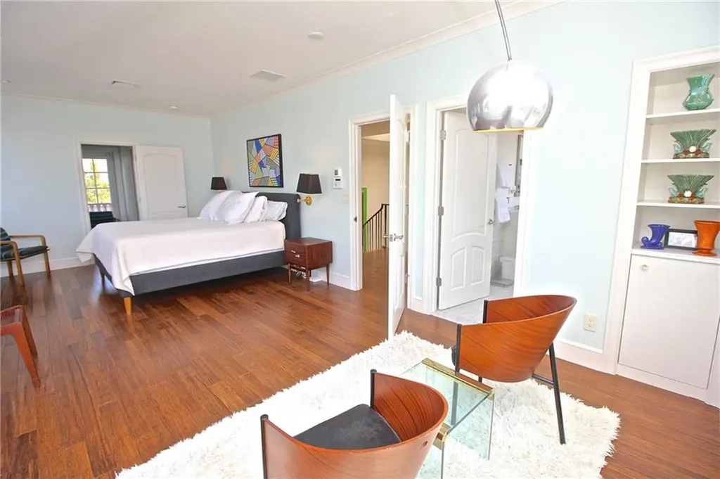 203 Coggeshall Avenue Newport RI 02840