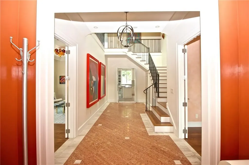 203 Coggeshall Avenue Newport RI 02840