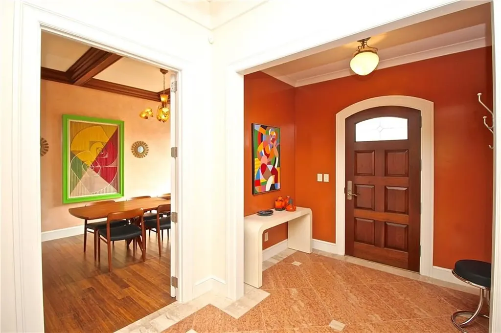 203 Coggeshall Avenue Newport RI 02840