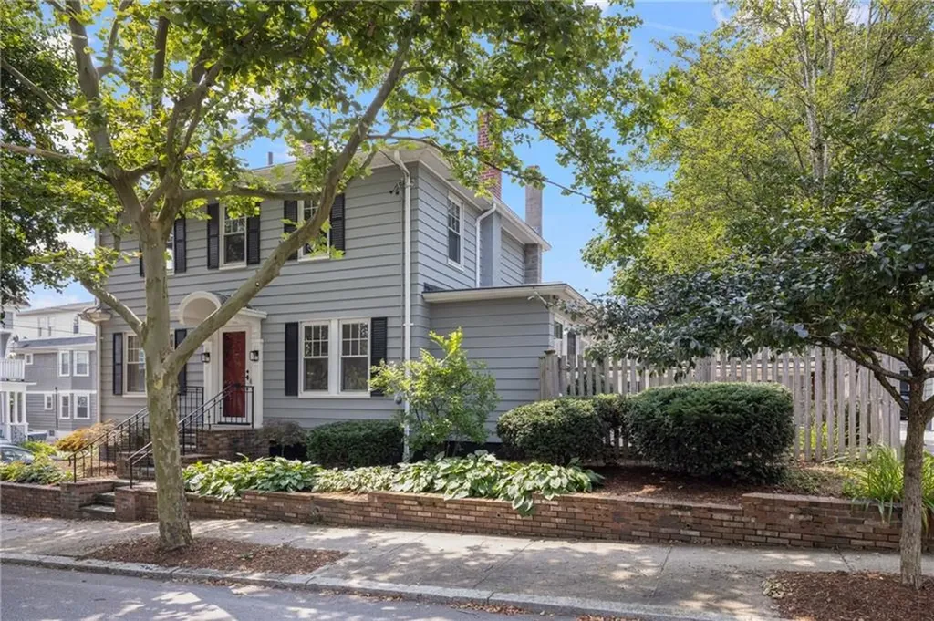 29 Savoy Street Providence RI 02906