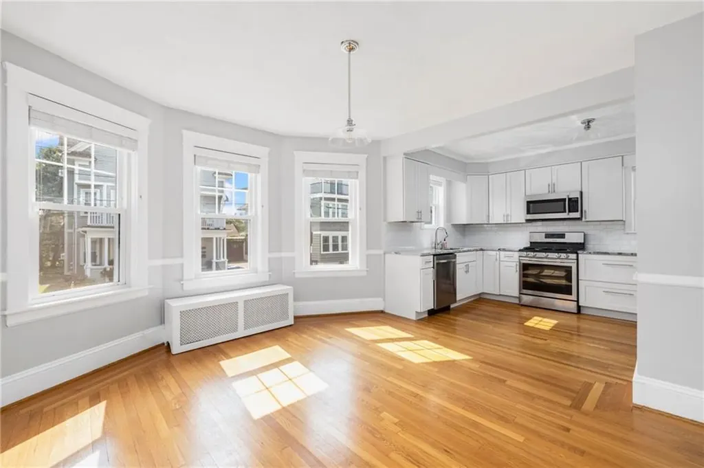 29 Savoy Street Providence RI 02906