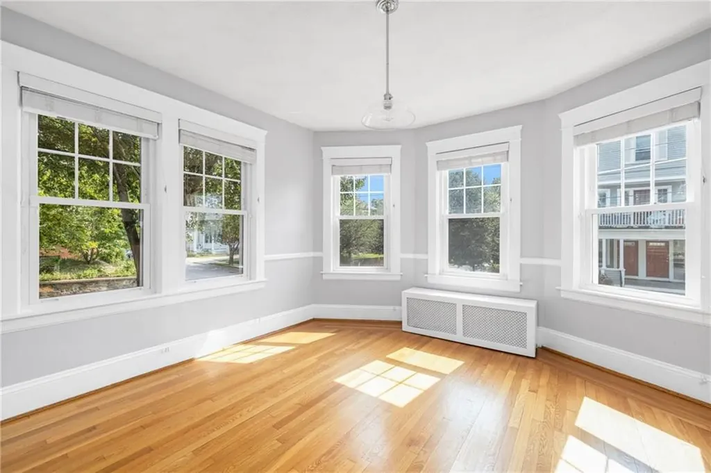 29 Savoy Street Providence RI 02906
