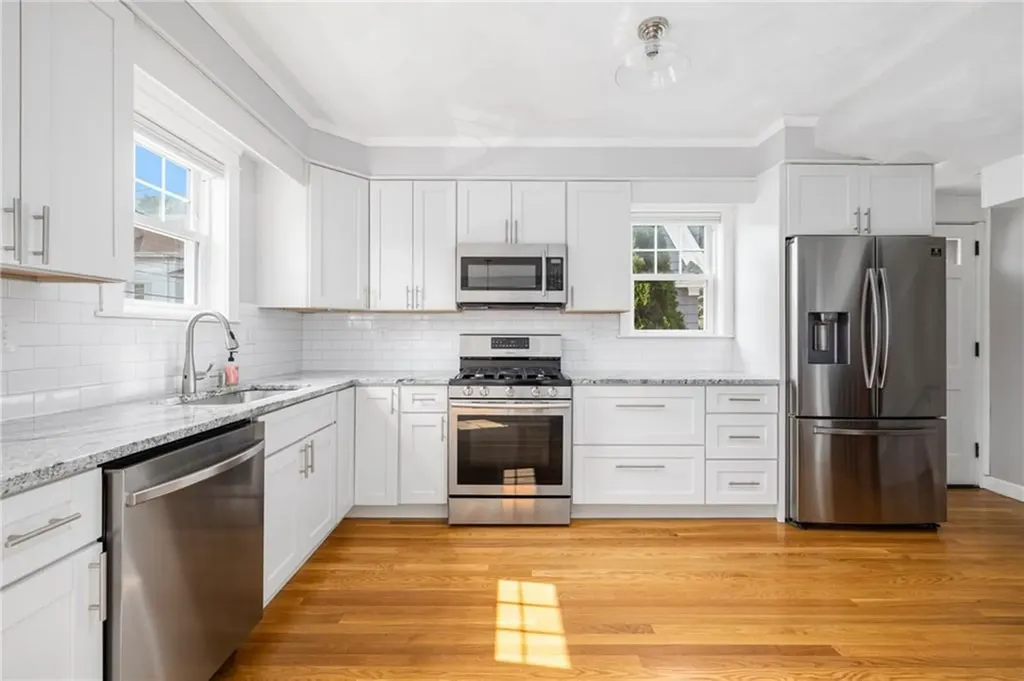 29 Savoy Street Providence RI 02906