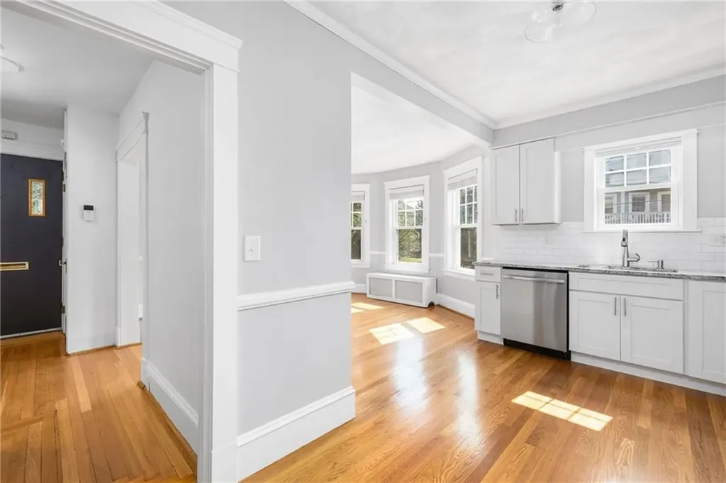 29 Savoy Street Providence RI 02906