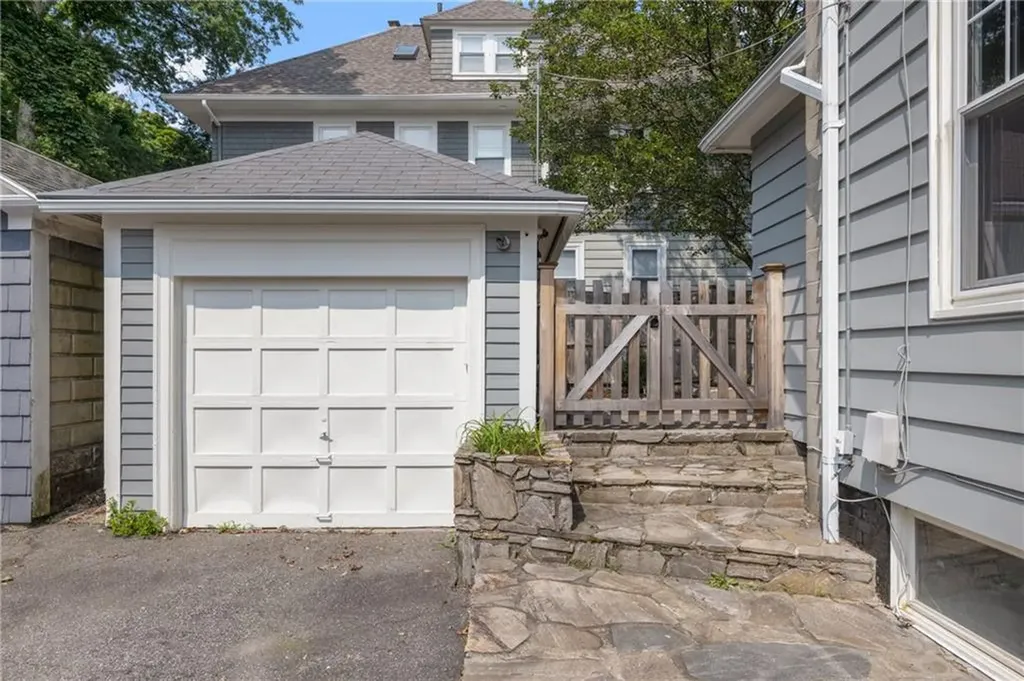 29 Savoy Street Providence RI 02906